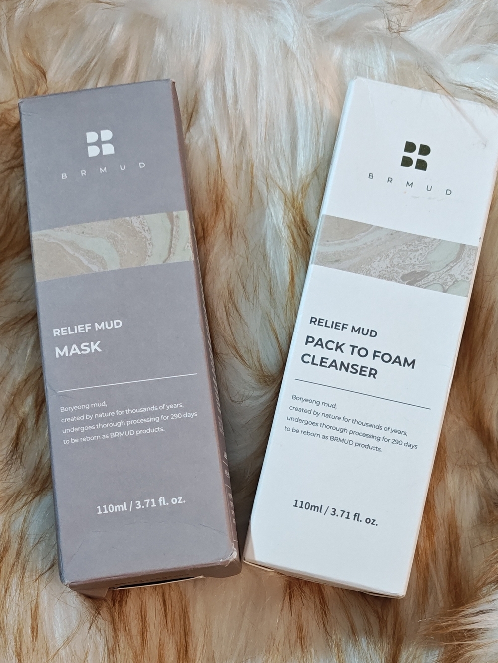 Relief Mud Mask & Pack to Foam Cleanser - Beige & White